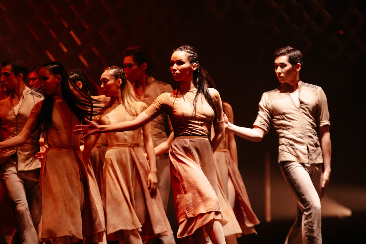 «Театр на службе Отечества», - режиссёр и поэт Олеся Шигина о премьере в Бурятском театре оперы и балета