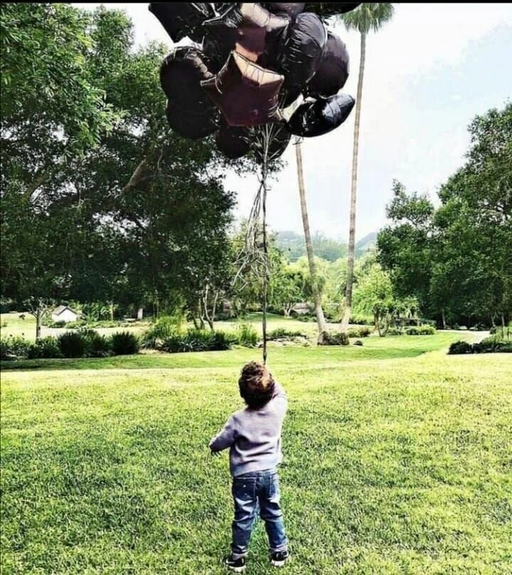 То ли мальчик, а то ли виденье