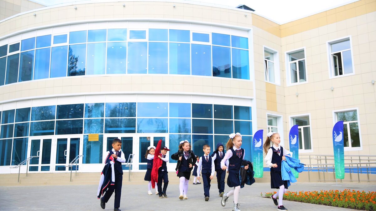    В посёлке Белый Яр достроили культурно-досуговый центр