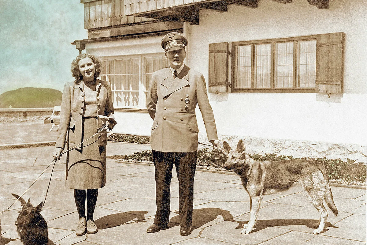 Ева Браун и Адольф Гитлер 