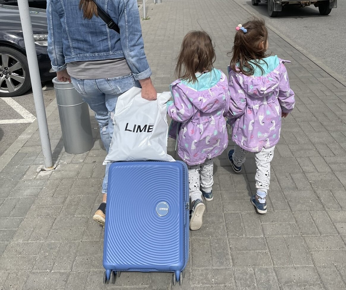 Провожают бабушку любимую