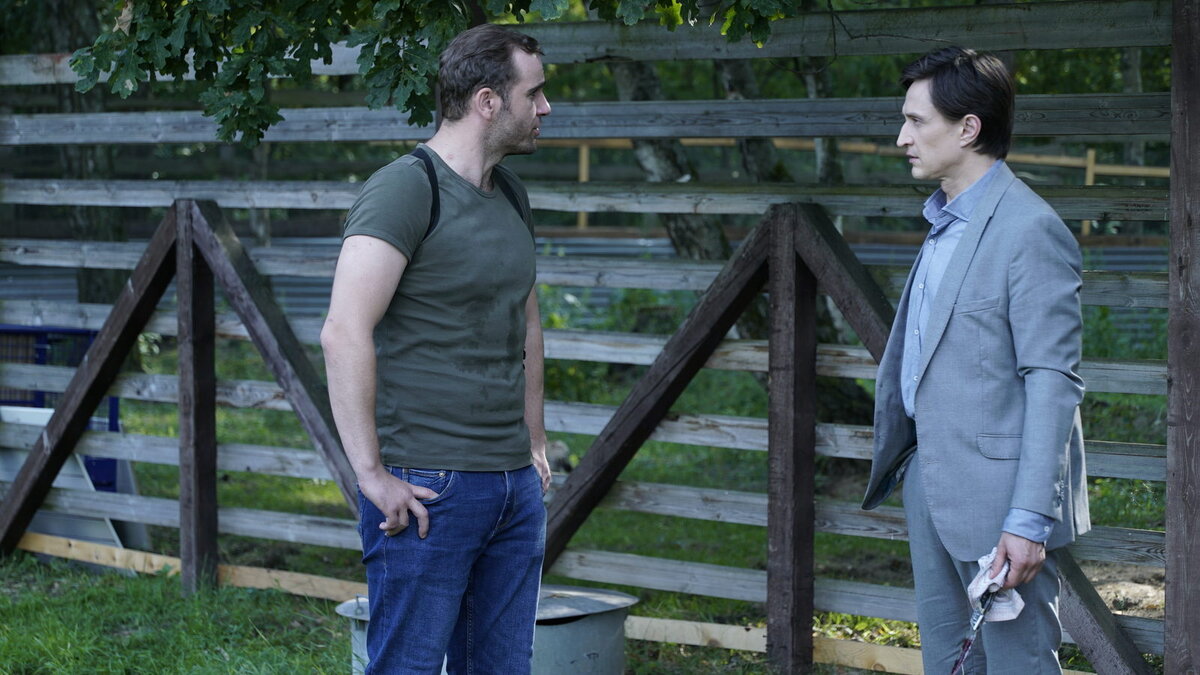 Максим Стоянов и Юрий Чурсин. Фото со съемок сериала "Черное солнце".