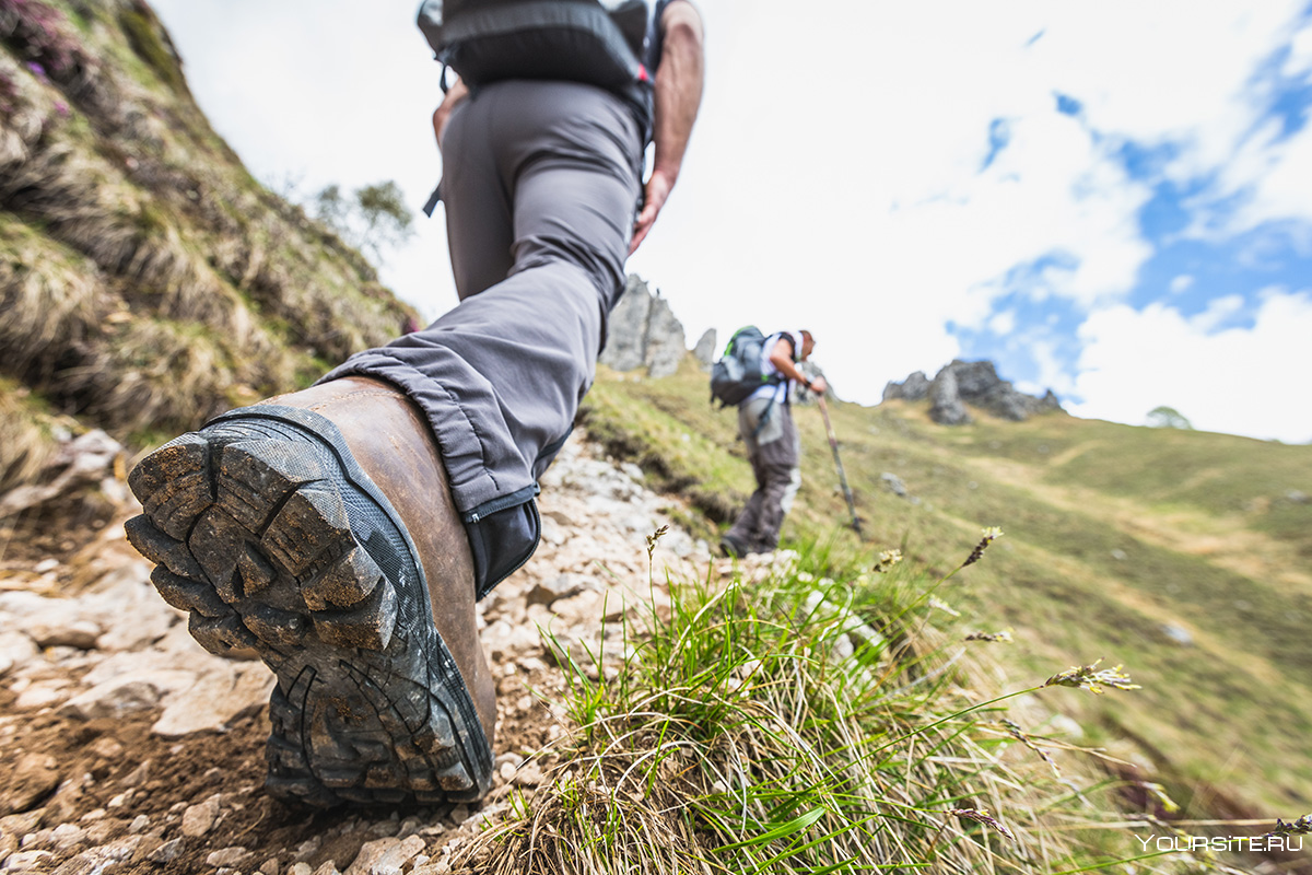 Сбиться с тропы. Обувь Trek Hiking 2019. Треккинг хайкинг. Пешеходный туризм. GJ[Jl d JHF[.