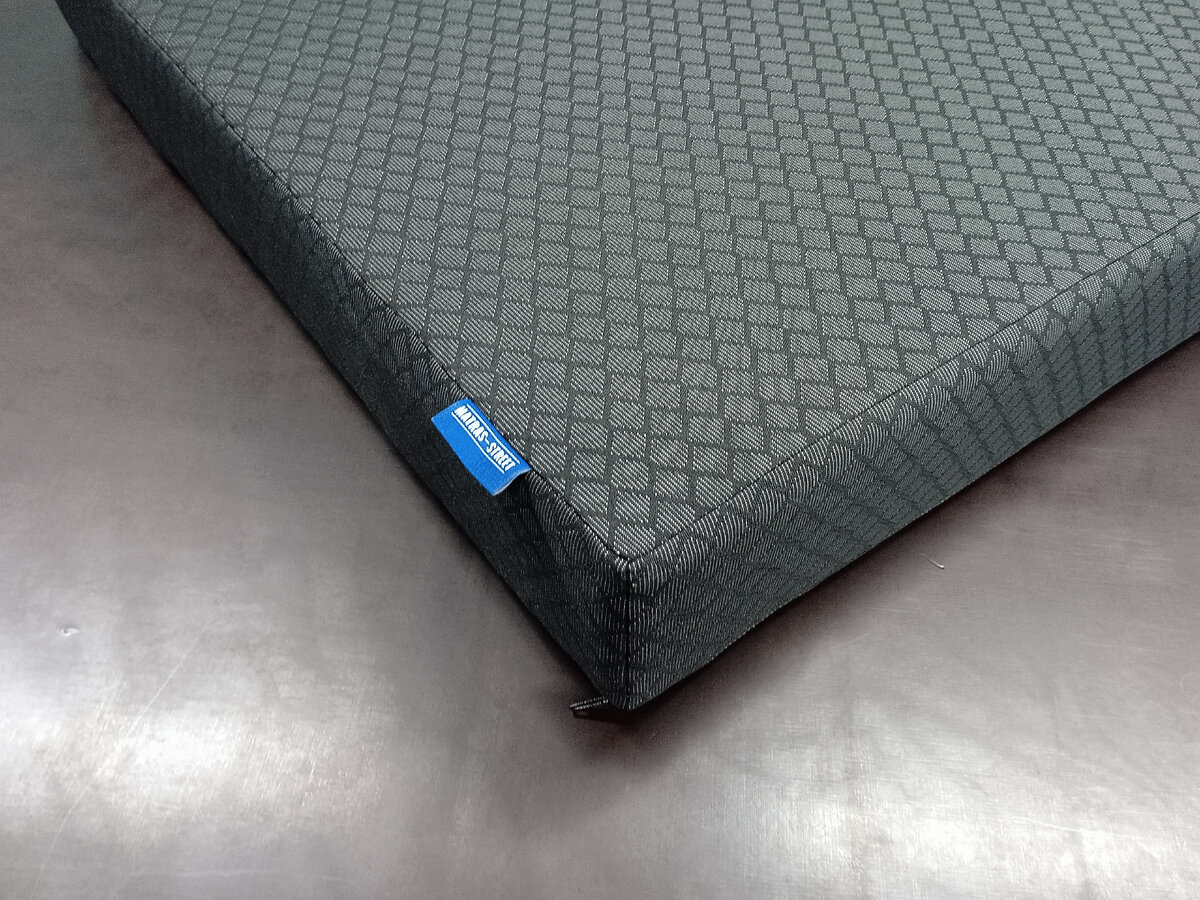 Чехол Комфорт (Август)