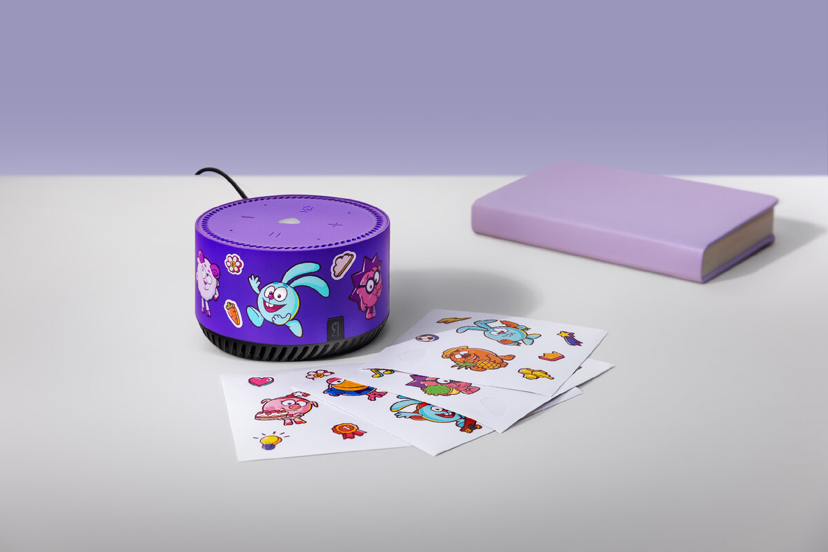 Яндекс Станция Лайт со Смешариками