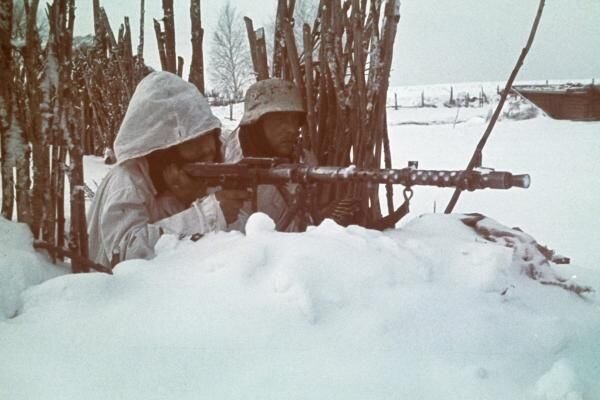 Пропагандистское фото зимы 41/42 годов.