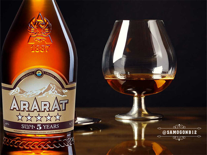 Армянский коньяк Арарат 5 лет. Фото автора ©