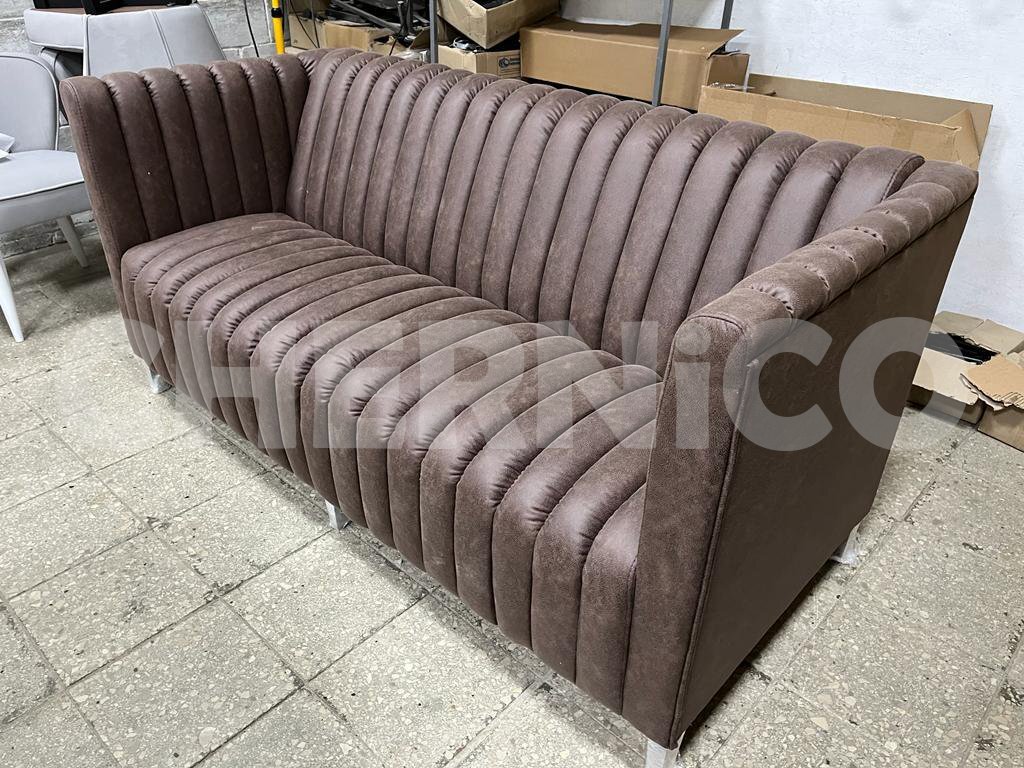 Вид сбоку, под углом