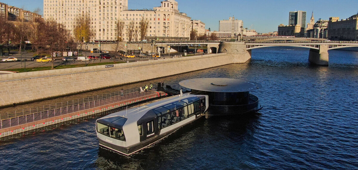 Москва река в Москве Момост