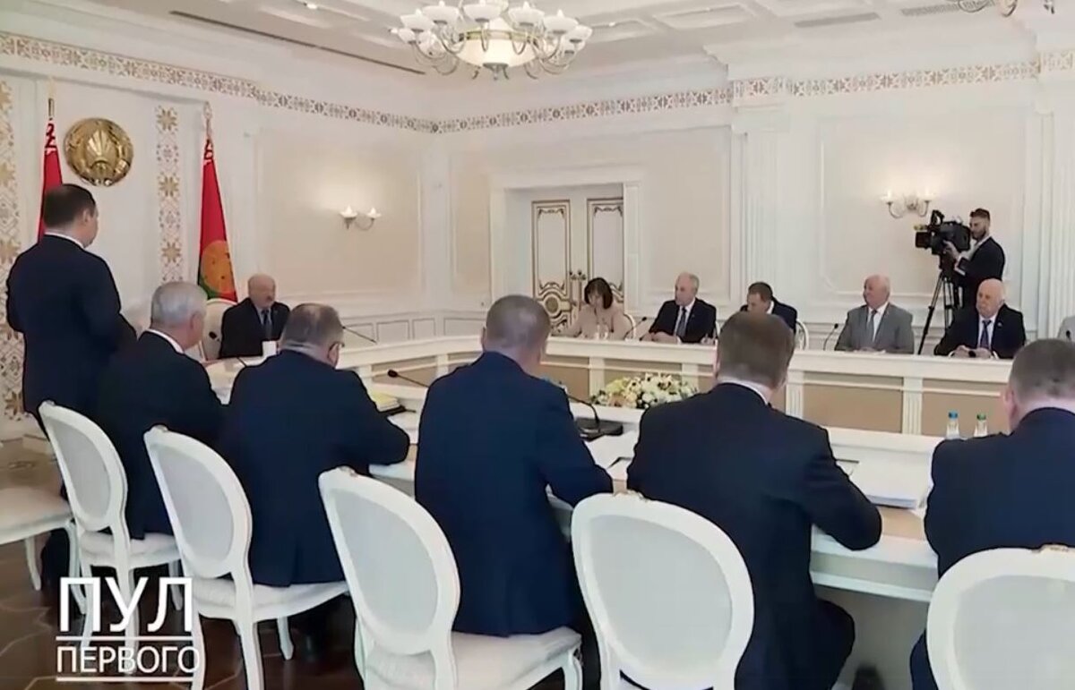 Встреча Лукашенко с кабинетом министров (источник – кадр видео Телеграм-канала «Пул первого»)