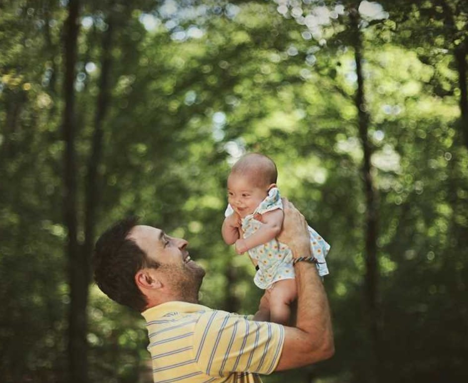 Dad kind. Отцы и дети. Детям о папе. Фотосессия с папой. Папа с маленьким ребенком.