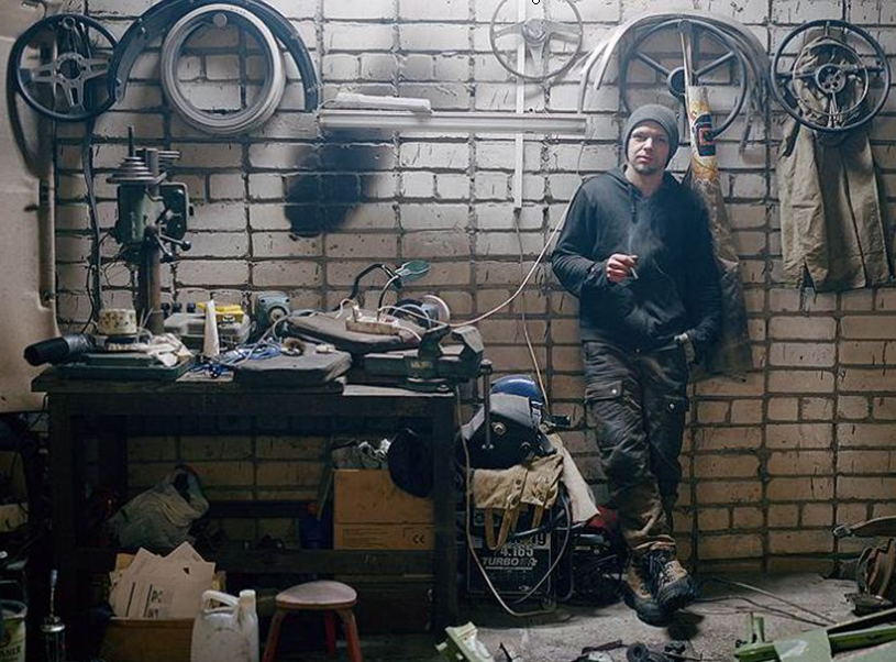 Допустим, это дядя Вася из гаража