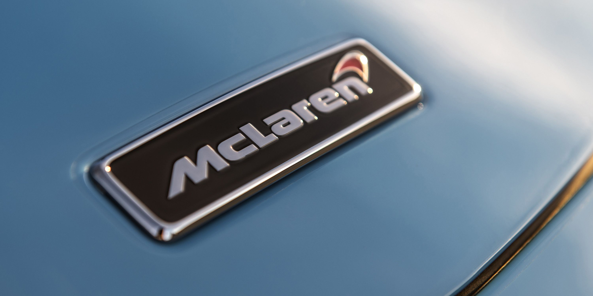 Макларен марка логотип. MCLAREN Automotive логотип. Макларен значок фото.