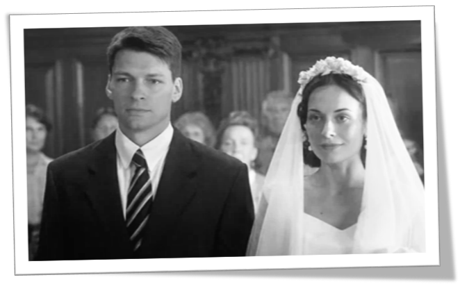 Кадр из сериала "Семейный альбом". 