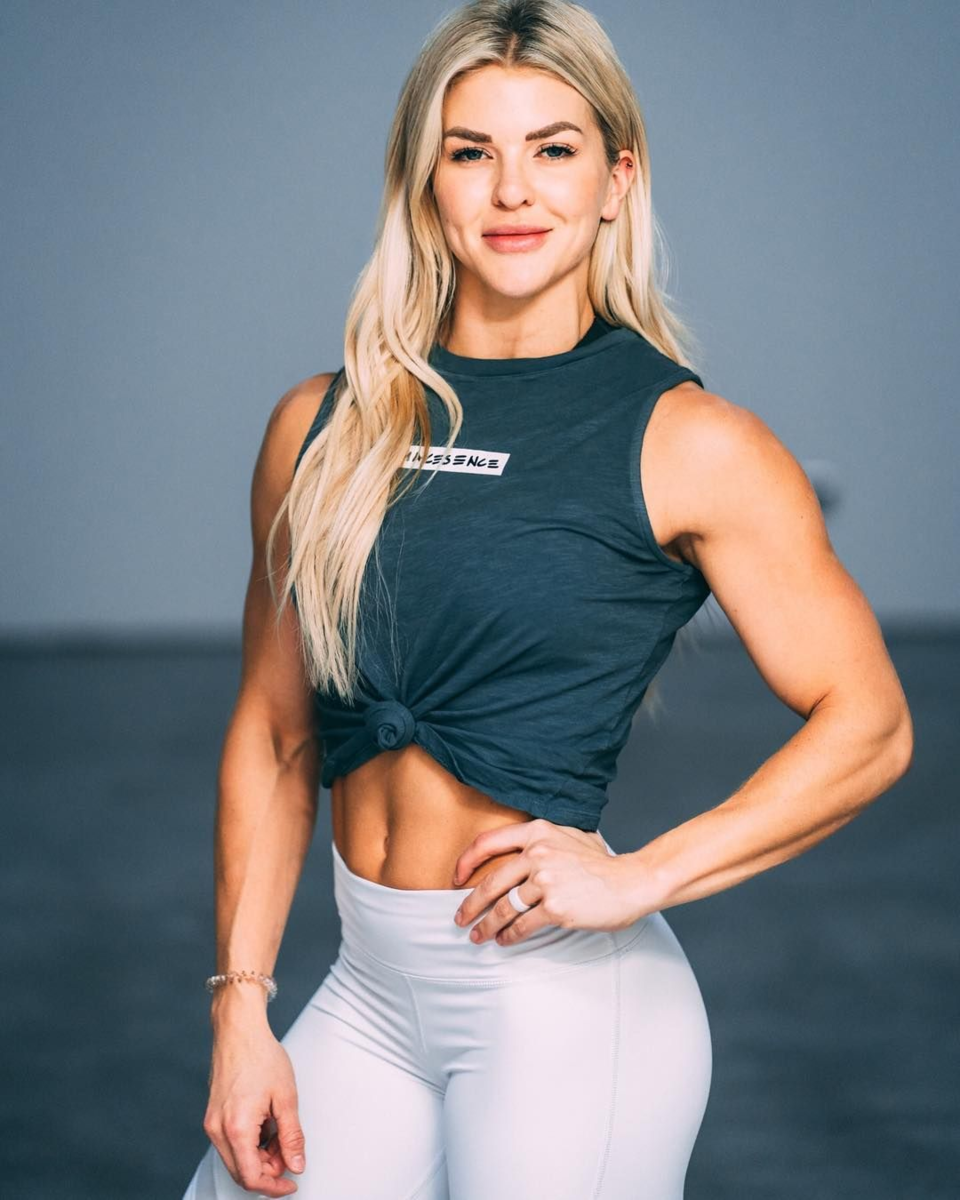 Брук Холладей. Brooke ence. Брук Холладей (Brooke Holladay). Брук ence.