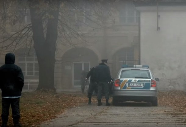 Кадр из сериала Пустошь.