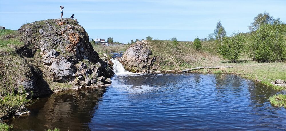 Водопад марьялахти. Байновский водопад Урал. Ельчесвские водопады карта.