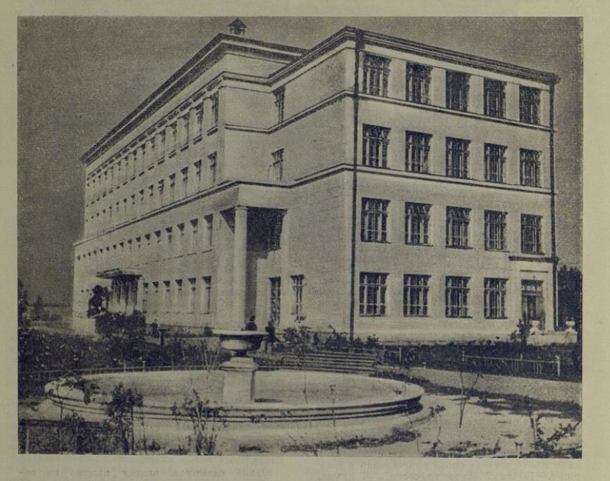 "Пионер", 1949, №2, НЭДБ Школа в Рублево. 