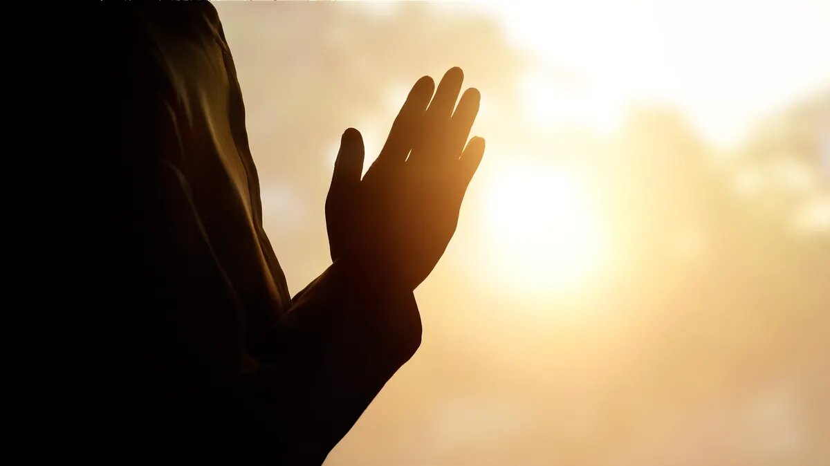 Души покойных нуждаются в хорошем слове. Фото: pxhere.com