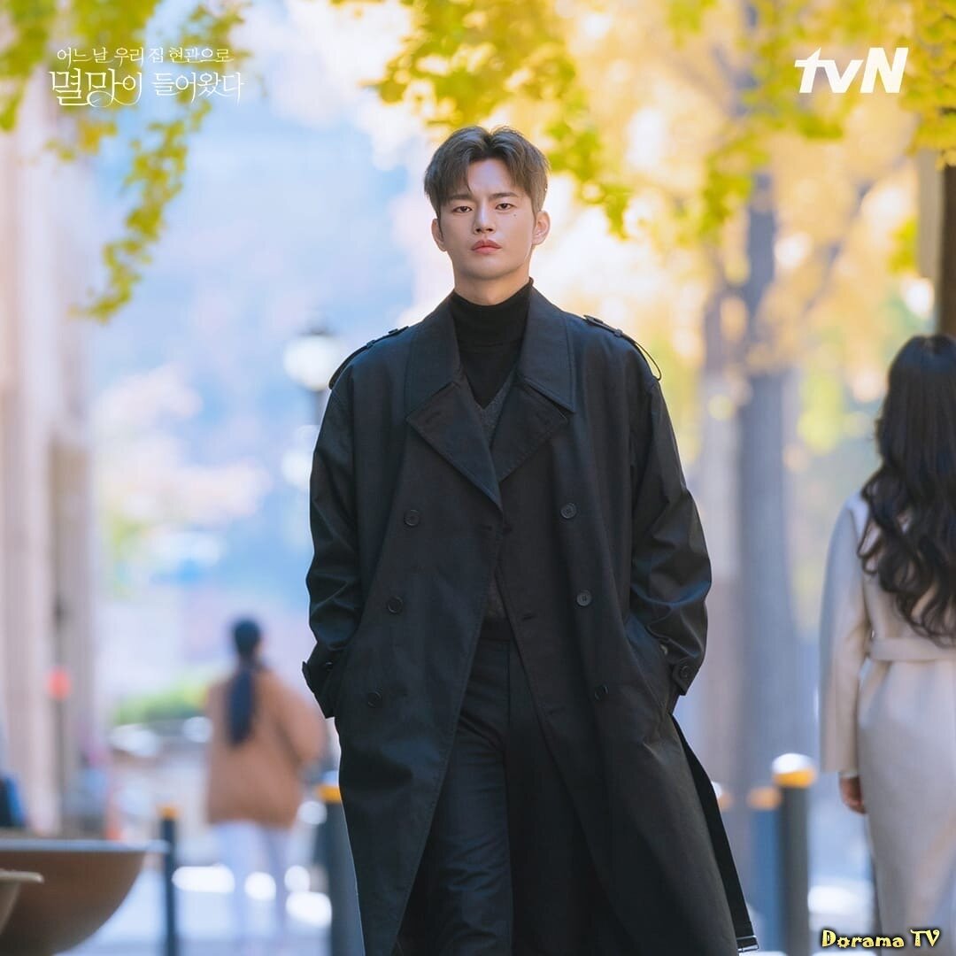 Дорама "Однажды разрушение вошло в дверь моего дома" (Корея, 2021 г.)