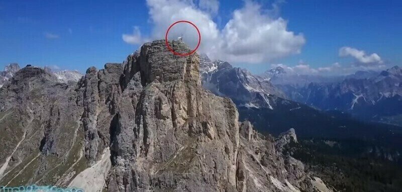    Видео: в чем секрет ибексов, которые бегают по отвесным скалам и не падают