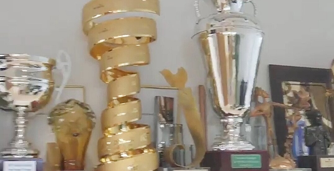 Награды в офисе Тинькофф