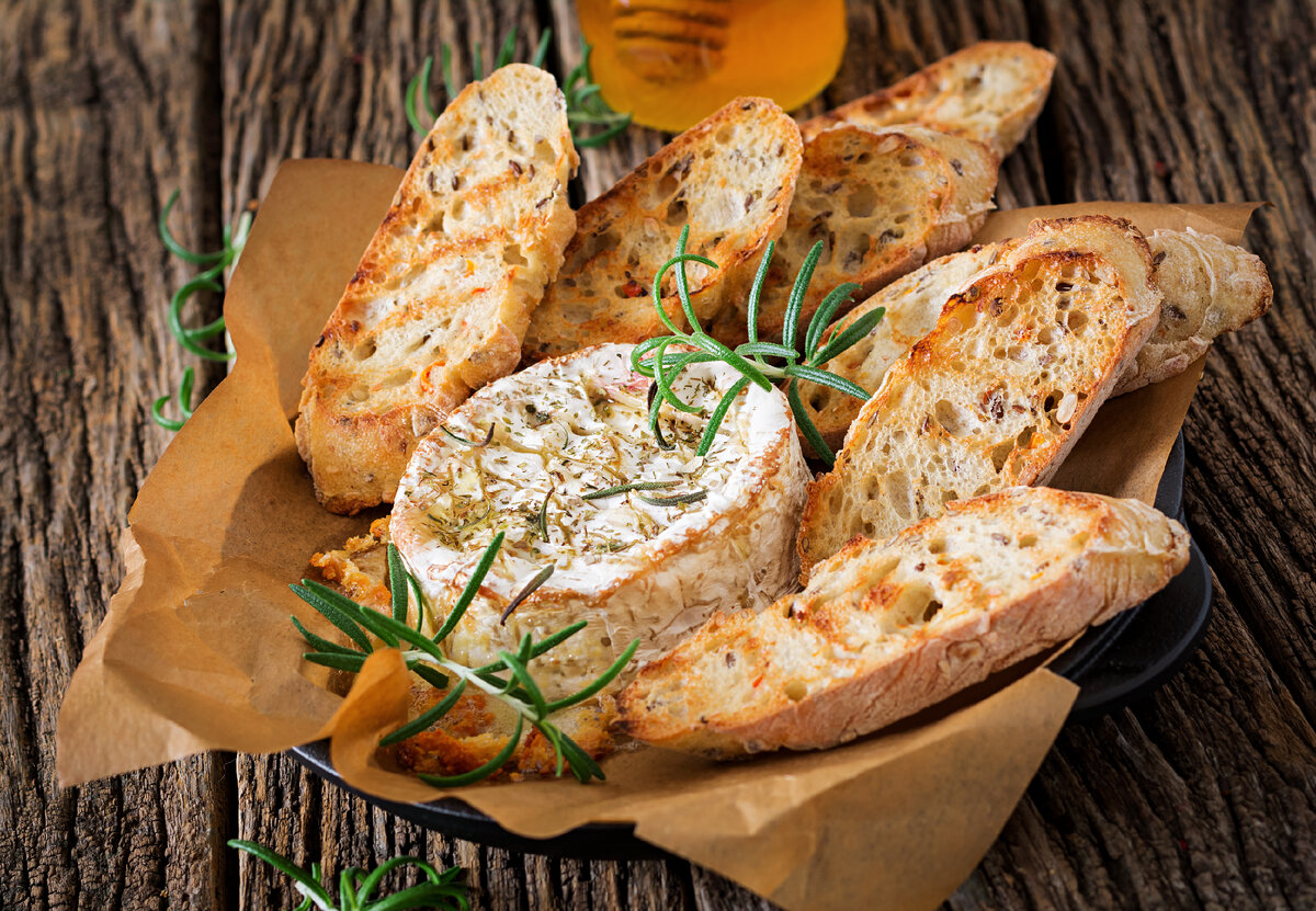 Сырно-чесночный хлеб пошаговый рецепт с фото