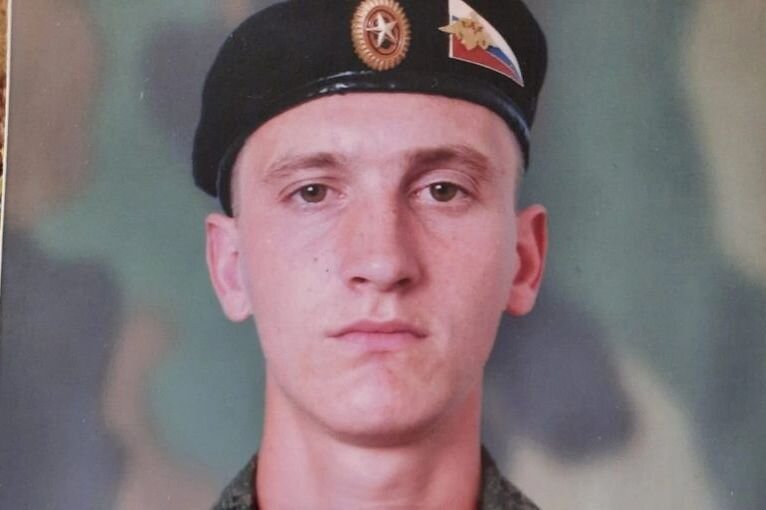    Житель Оренбургской области погиб в Артемовске, где идут ожесточенные бои. Андрею Иванову было всего 30 лет
