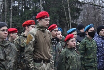   Юнармейцы Щелкова на межмуниципальном турнире по лазертагу ©группа «Юнармия городской округ Щелково» в соцсети «ВКонтакте»
