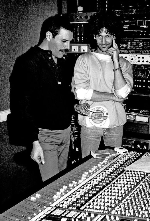 Freddie Mercury and Billy Squier 