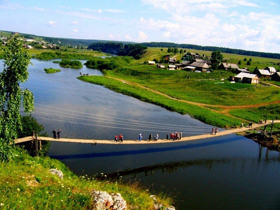 Село чусовое свердловская область. Село Слобода Чусовая мост. Чусовая деревня Свердловская. Ромахино на реке Чусовая.