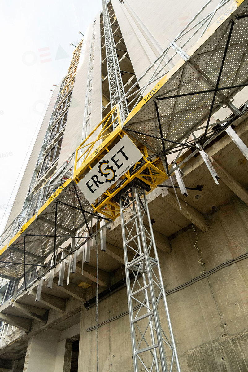 Фасадные платформы – грузоподъемное строительное оборудование для выполнения ремонтно-строительных работ на высоте  100 метров и болееФасадные платформы – грузоподъемное строительное оборудование для выполнения ремонтно-строительных работ на высоте  100 метров и более. 