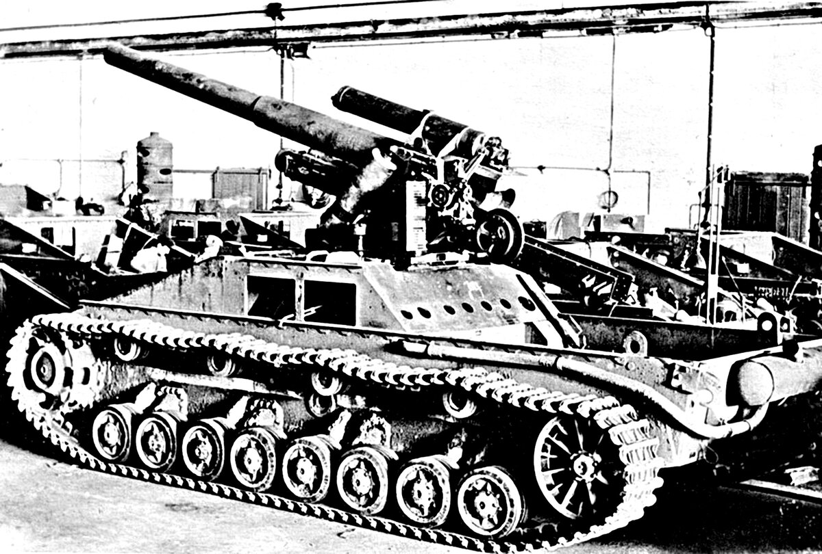 Немецкие артиллерийские танки. Хуммель самоходка. САУ Хуммель Германия. Самоходная гаубица Hummel Германия 1942. Хуммель танк.