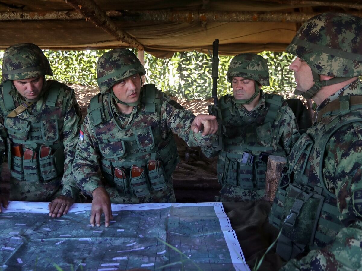    Военнослужащие армии Сербии© РИА Новости / Анатолий Медведь