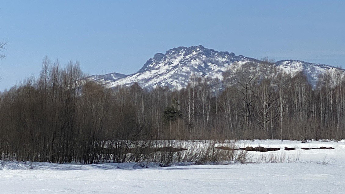 Бабырган, вид от стелы Республика Алтай. Мне кажется что зимний вид четче что-ли