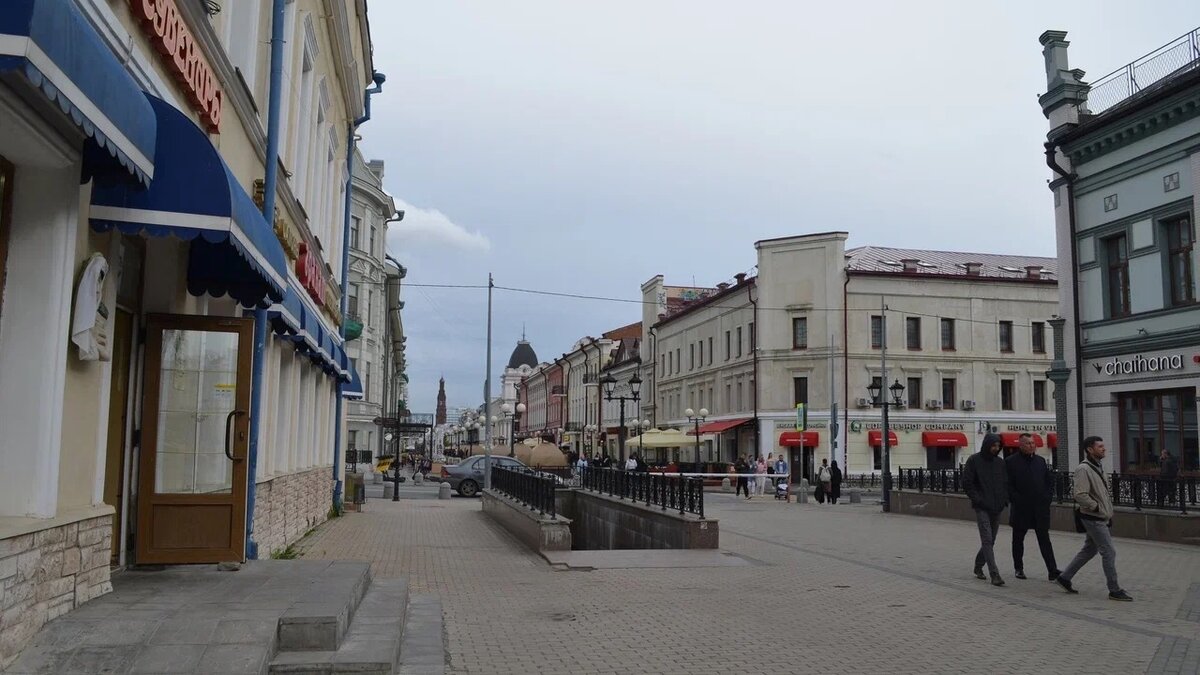     Мэрия Казани объяснила, почему вода начала вытекать из конструкции фонтана на улице Баумана. Ответ от пресс-службы городской администрации получил Inkazan.