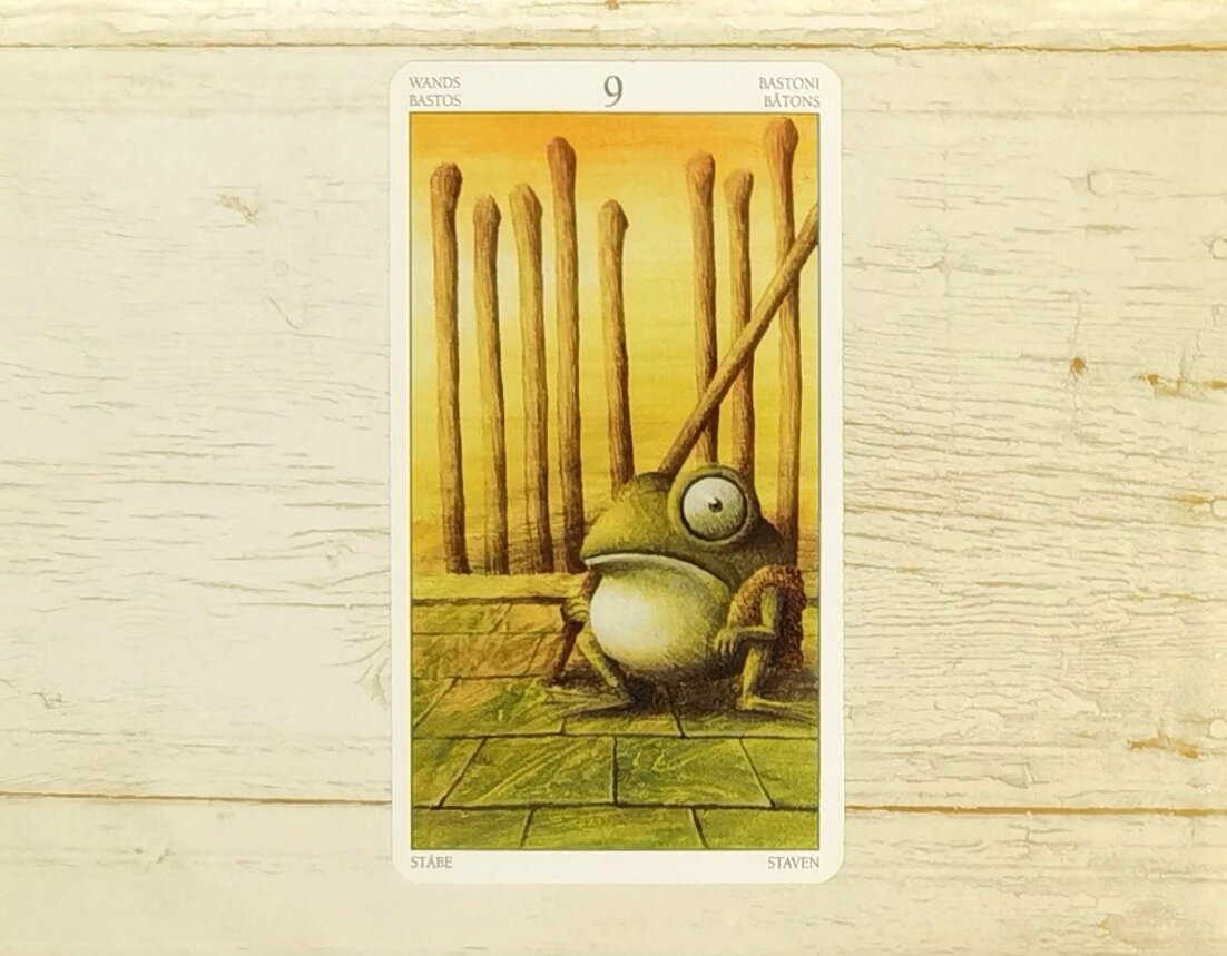 Аркан "9 Жезлов". "Таро Таинственного леса".