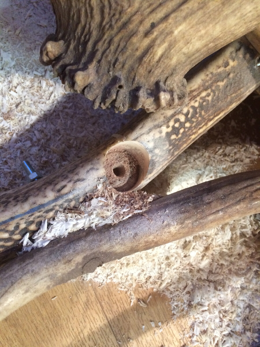 Сверлим места под патроны 