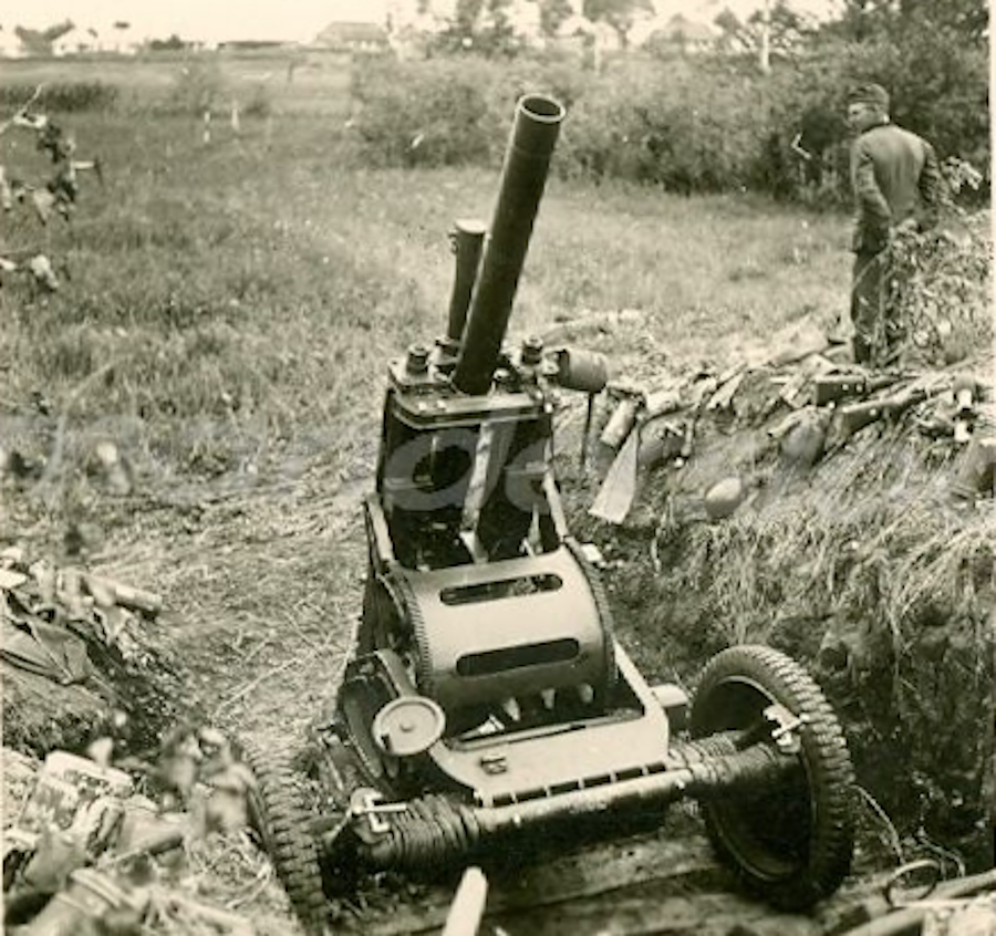 Немецкий 105-мм миномет 10 cm Nebelwerfer 40. 105 Мм миномет wgr40 Вермахт. 10cm NB.W.35 от 10 cm Nebelwerfer 35. Минометы вермахта второй.