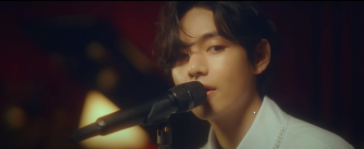 V ст. Kim Taehyung 2023. Taehyung 2023. V BTS 2023