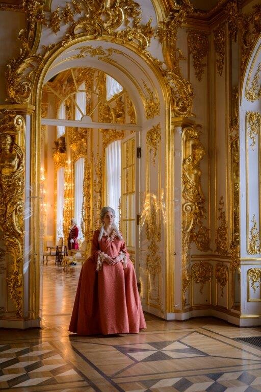 Источник фото: https://www.kino-teatr.ru/kino/movie/ros/105937/foto/i3/476153/