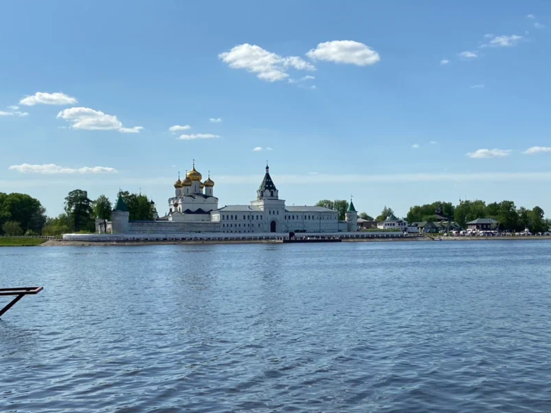 Свято-Троицкий Ипатьевский монастырь