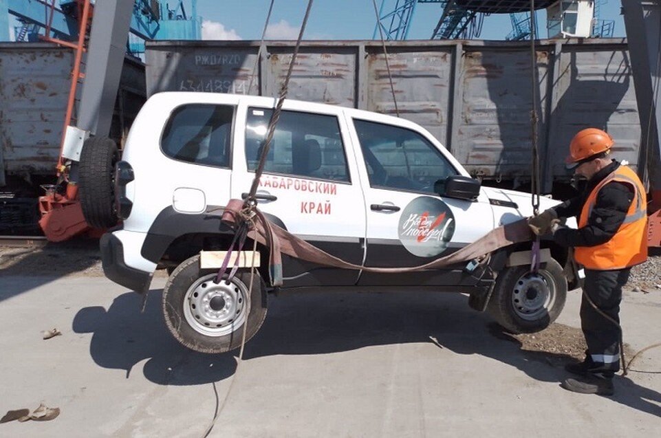    Парням передадут три машины и два квадроцикла Фото: ОНФ Хабаровского края