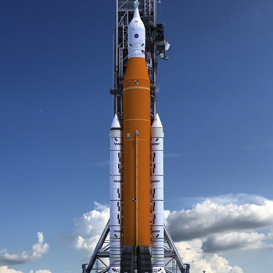  Ракета SLS миссии "Артемида". фото: картинки  яндекса.