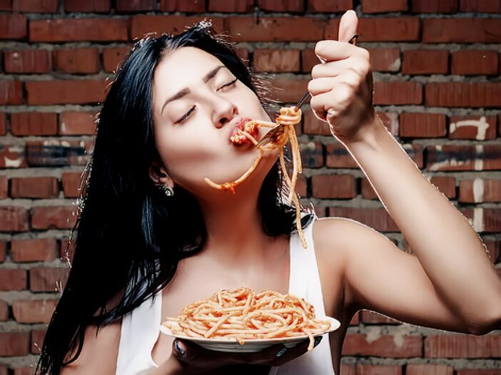 Я переедаю. Психологический разбор случая.