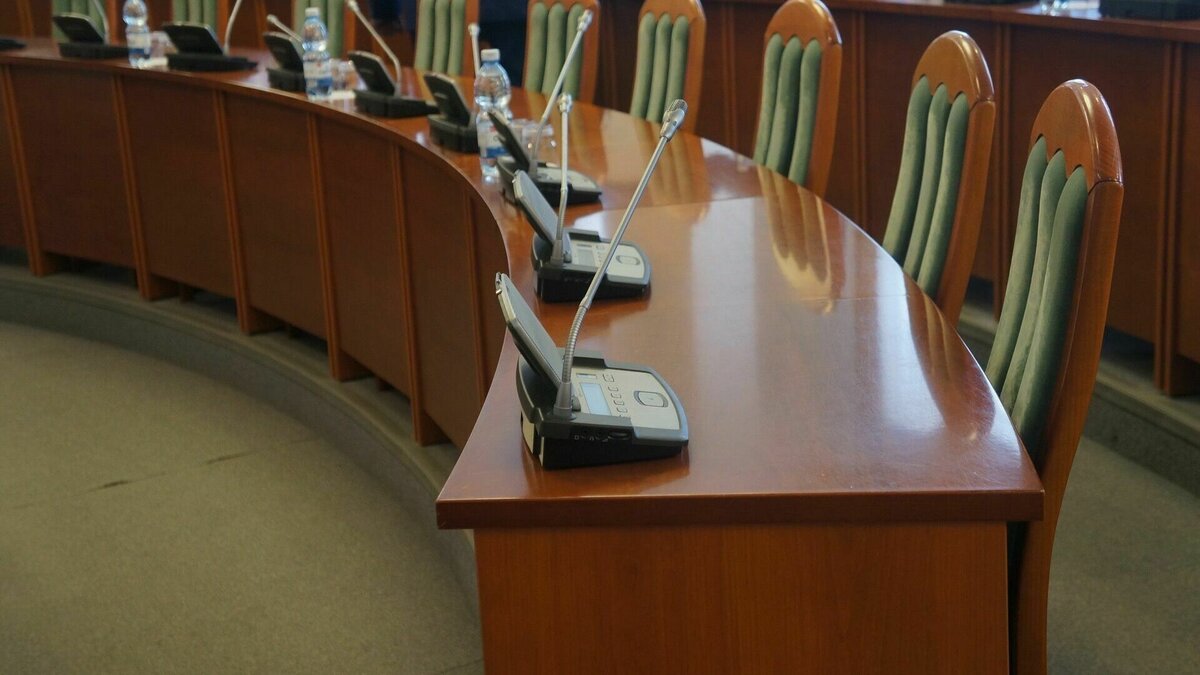     В Сормовском районе Нижнего Новгорода изменят границы двух ТОС (территориальных общественных самоуправлений) за счет включения в их состав шести новых домов. Изменения единогласно поддержали депутаты профильной комиссии гордумы 24 апреля.