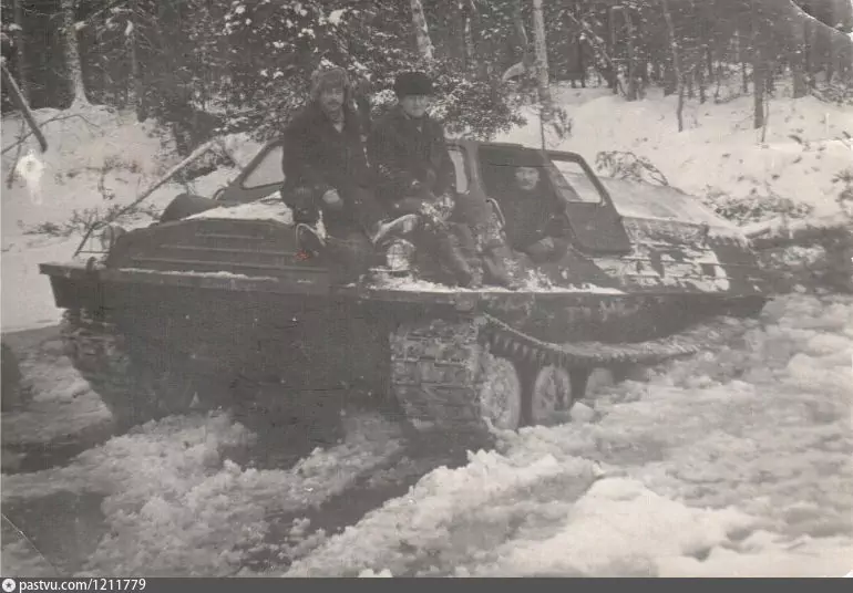 Здравствуйте, товарищи!-7