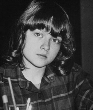 Взгляд девочки, мудрой не по годам