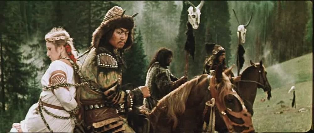 пленницы викингов. татары связали. пленницы монголов. татары угоняют в рабство. рабство в средневековье.