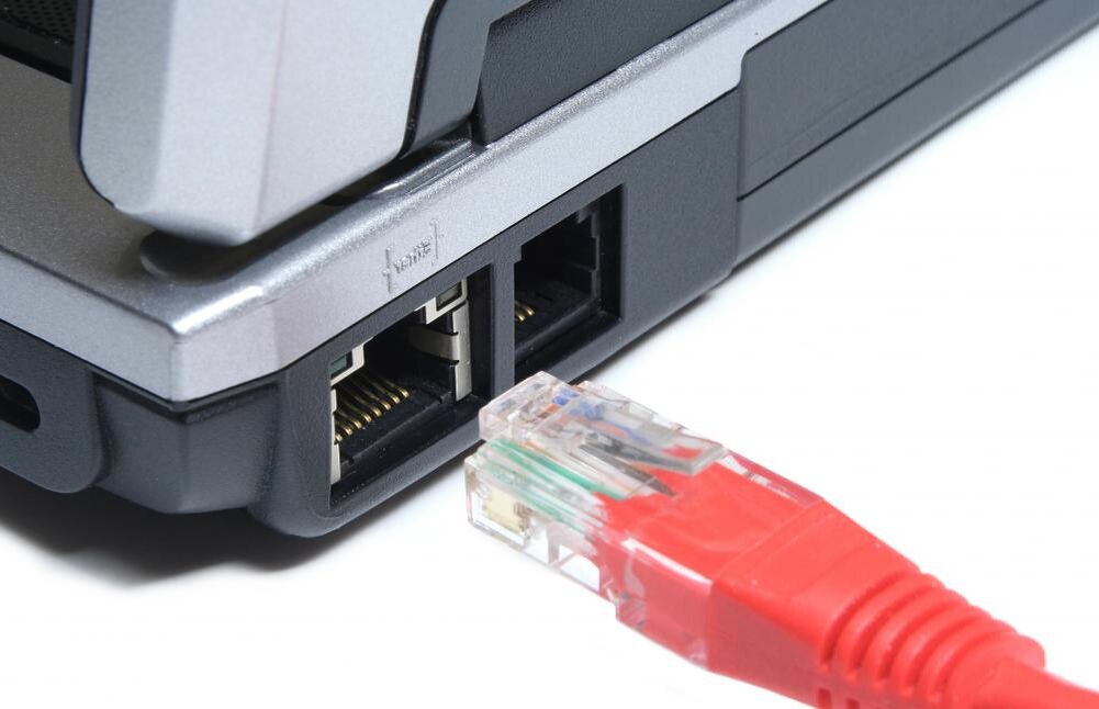 Проводной интернет. Порт lan RJ-45. Сетевой порт lan rj45. Разъём Ethernet RJ-45 В компьютере. Сетевой порт rg45.